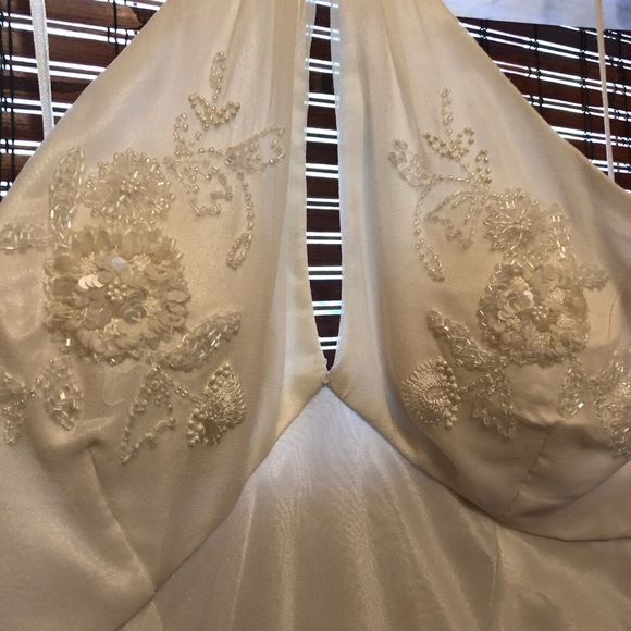 Wedding/evening dress - Picture 3 of 6